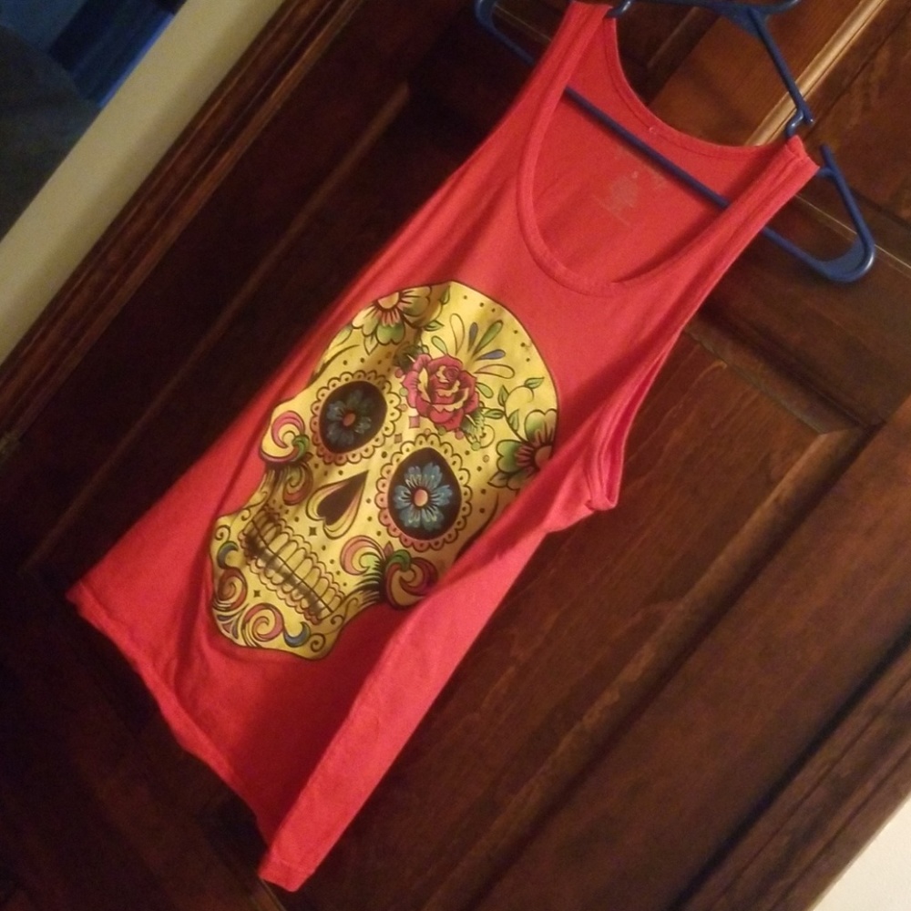 Sugar skull tank